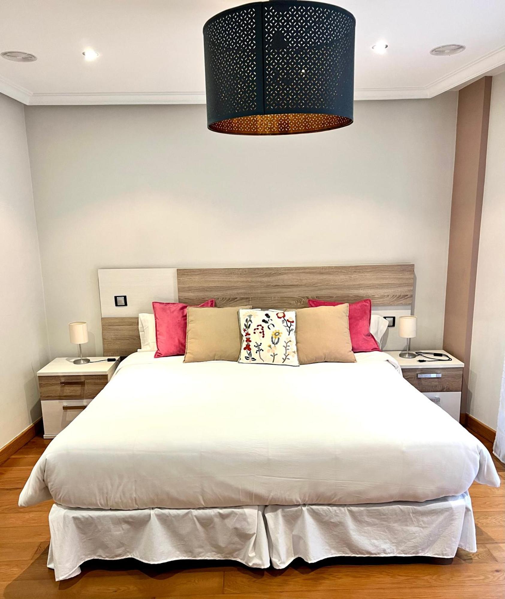 Apartamentos San Antonio Аранда-де-Дуеро Екстер'єр фото